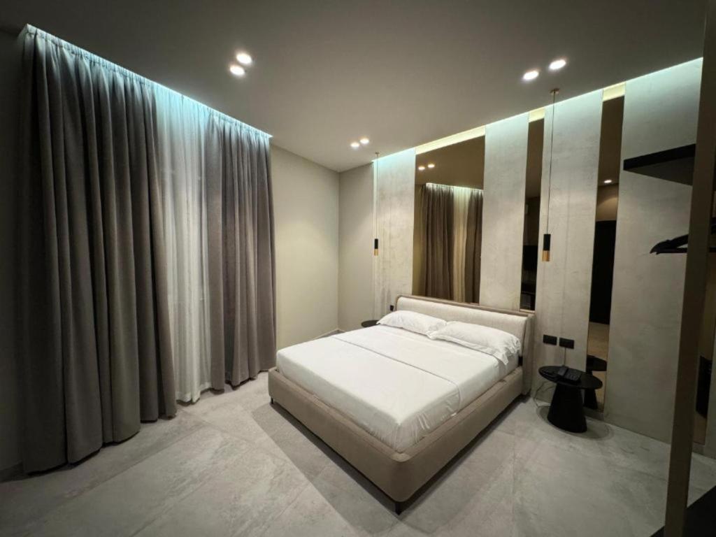 nuna Hotel